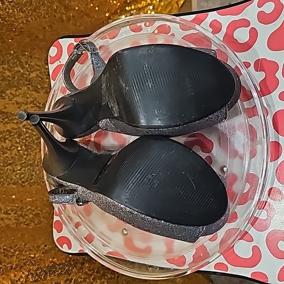 A Cupid Silver Sparkly Glitter High Heels size 6 - Picture 9 of 10